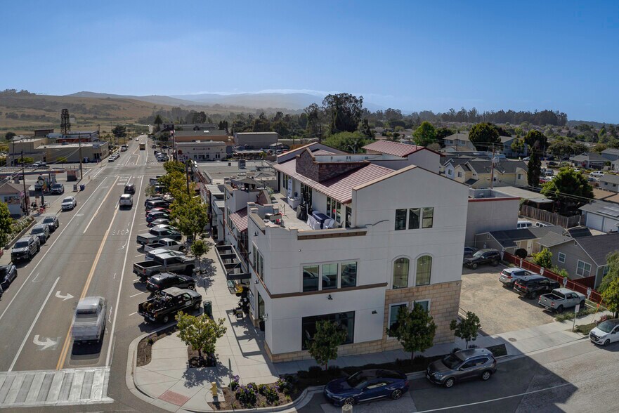 More Photos Of 155 E Clark Ave, Orcutt Office For Sale