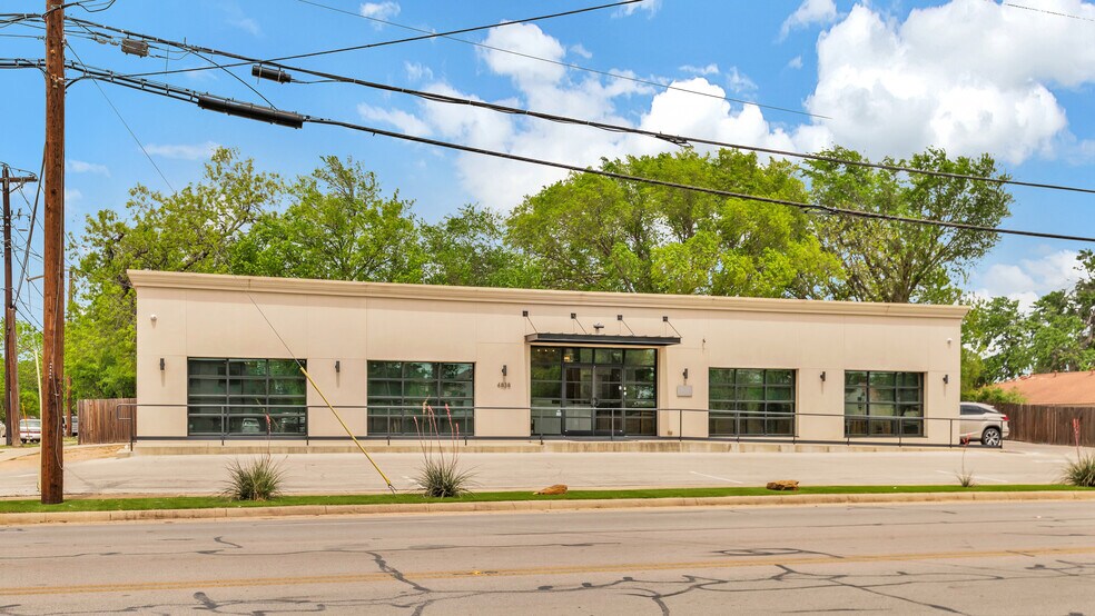 More Photos Of 4838 White Settlement Rd, Fort Worth Loft Creative Space For Lease