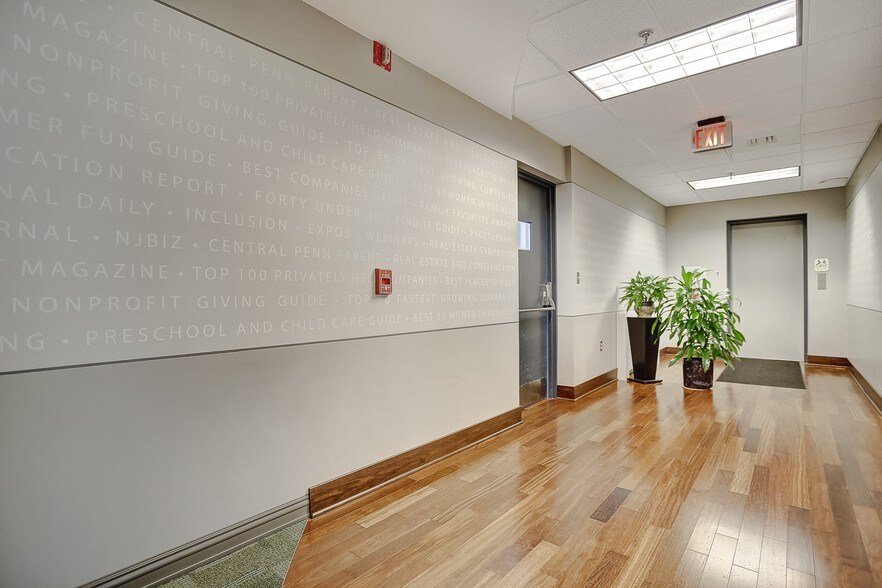 More Photos Of 1500 Paxton St, Harrisburg Office For Lease