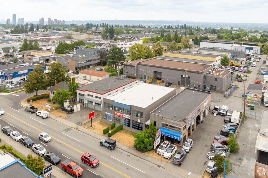 More Photos Of 5436-5440 Imperial St, Burnaby General Retail For Lease