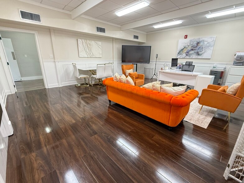 More Photos Of 11310 Montgomery Rd, Beltsville Religious Facility For Sale