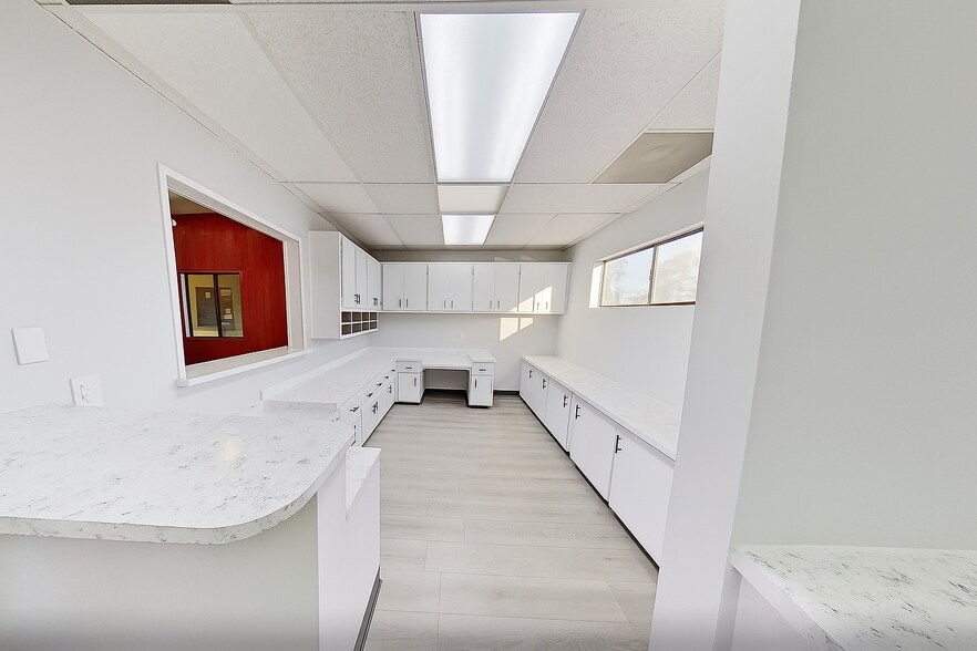 More Photos Of 645 E Elder St, Fallbrook Medical For Lease