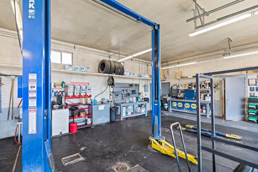 More Photos Of 1357 N Main St, Richfield Service Station For Sale