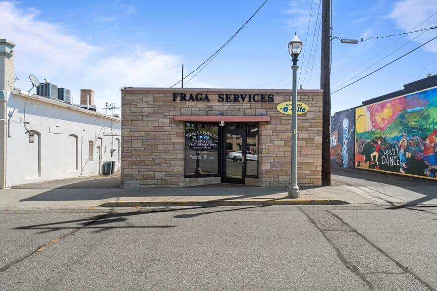 More Photos Of 11 S Cascade St, Kennewick Office For Sale