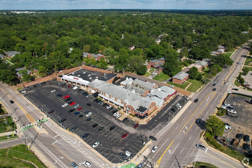 More Photos Of 8509-8515 Delmar Blvd, Saint Louis General Retail For Sale