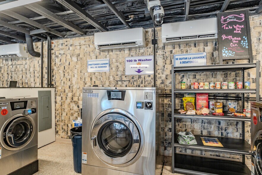 More Photos Of 1810 Ribaut Rd, Port Royal Convenience Store For Sale