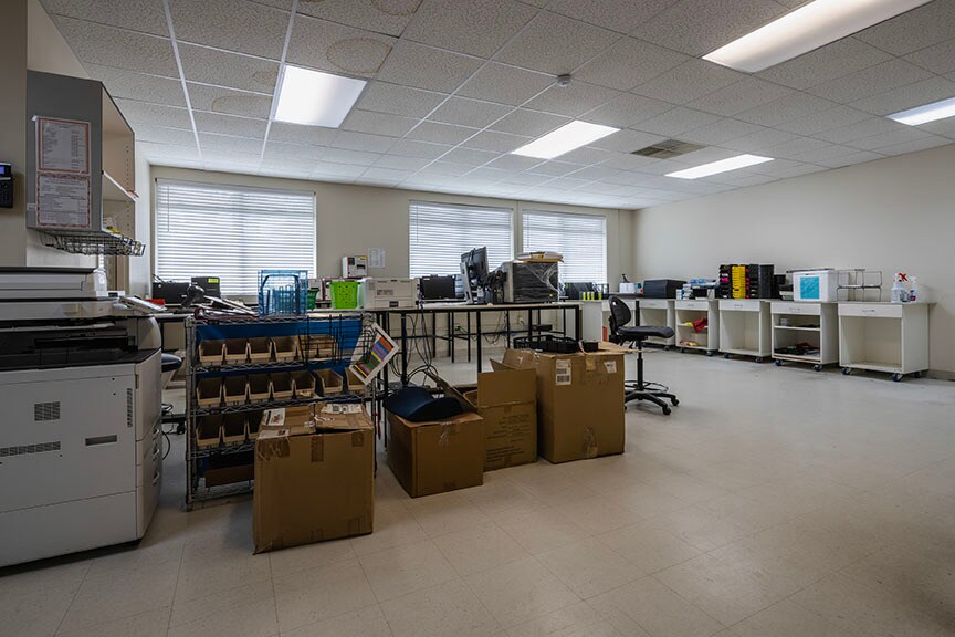 More Photos Of 705 Keystone Ct, Fayetteville Office For Lease