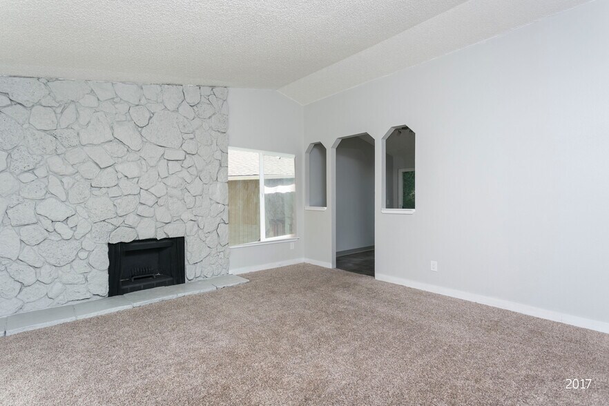 More Photos Of 19789 SW Santee Ct, Tualatin Apartments For Sale