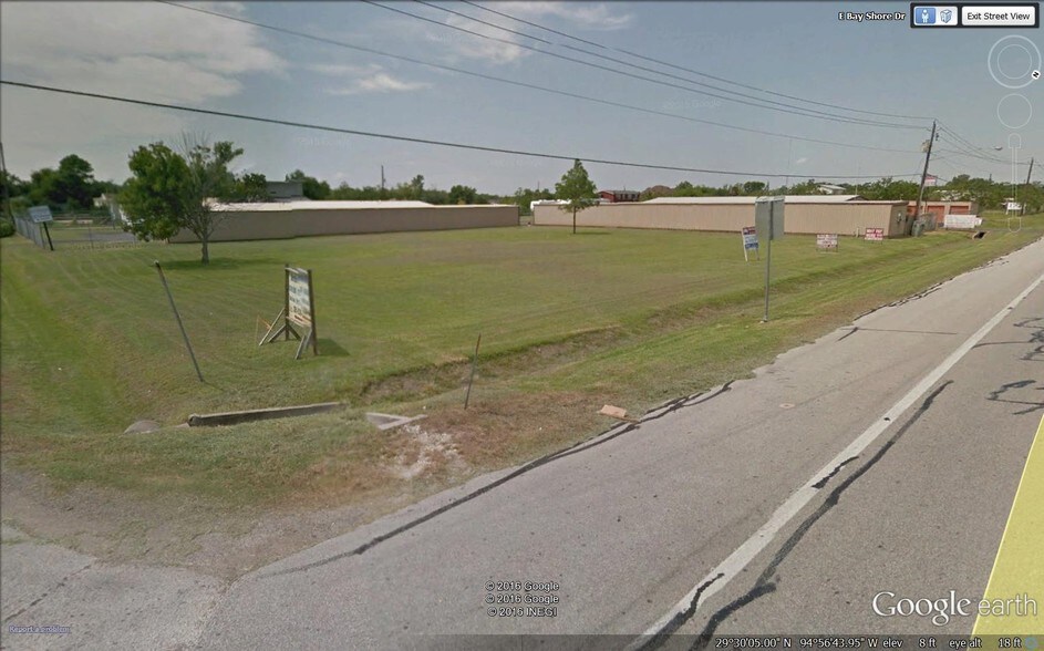 More Photos Of 2515 E Bayshore Dr, San Leon Self Storage For Sale