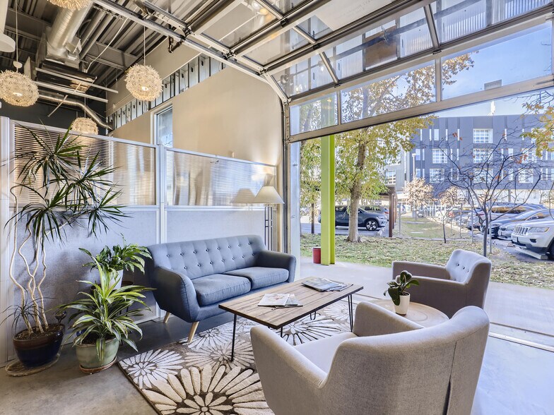 More Photos Of 3457 Ringsby Ct, Denver Office For Lease