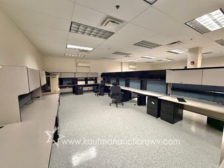More Photos Of 347 W Main St, Clarksburg Office For Sale