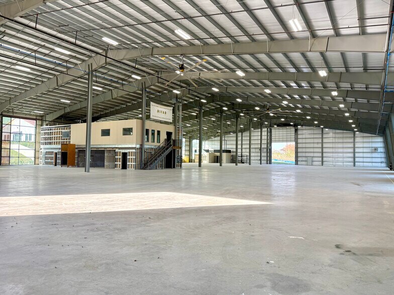 More Photos Of 1771 Robinson Road, Grand Prairie Industrial For Lease