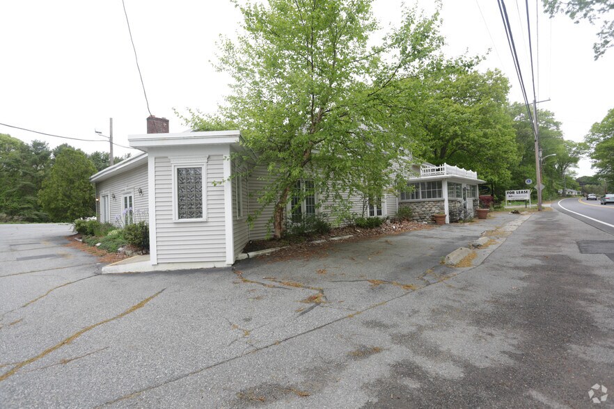 More Photos Of 290 Thompson Rd, Webster General Retail For Sale