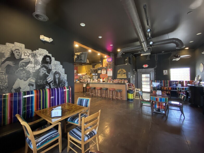 More Photos Of 1714 W Van Buren St, Phoenix Restaurant For Lease