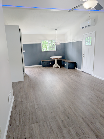 More Photos Of 802 S Jenkins Blvd, Akron Apartments For Sale
