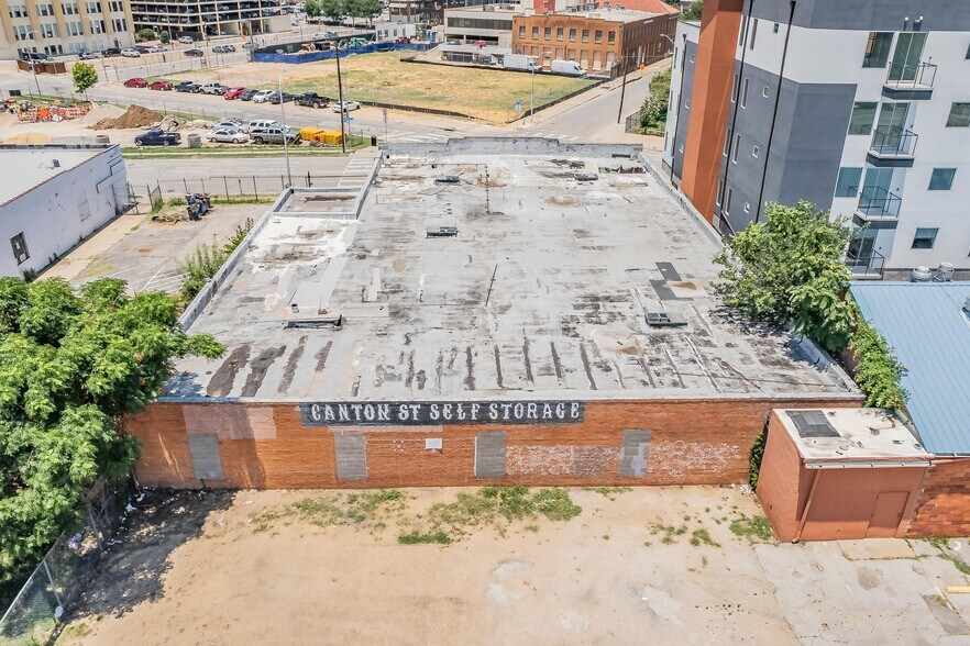 More Photos Of 1820 Canton St, Dallas Warehouse For Lease