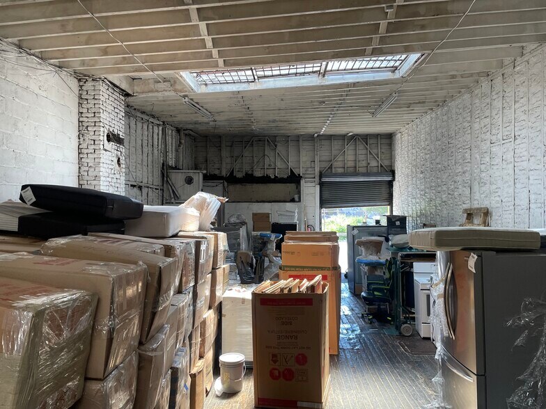 More Photos Of 4239 Park Ave, Bronx Warehouse For Sale