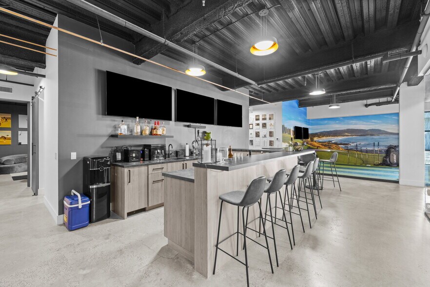 More Photos Of 501 S Beverly Dr, Beverly Hills Medical For Lease