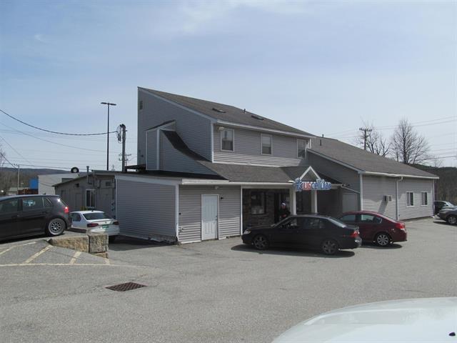 More Photos Of 126 Washington St, Claremont Storefront For Lease