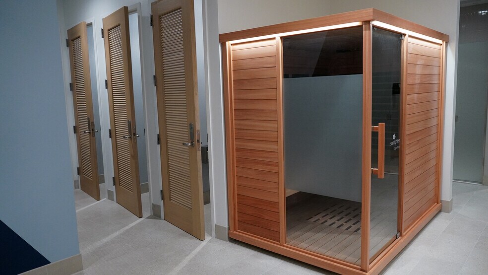 More Photos Of 101 E 2nd St, Tulsa Office For Lease