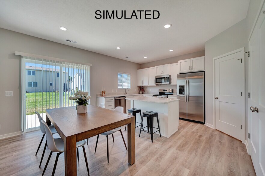 More Photos Of 5811 SW 11th St, Lincoln Apartments For Sale
