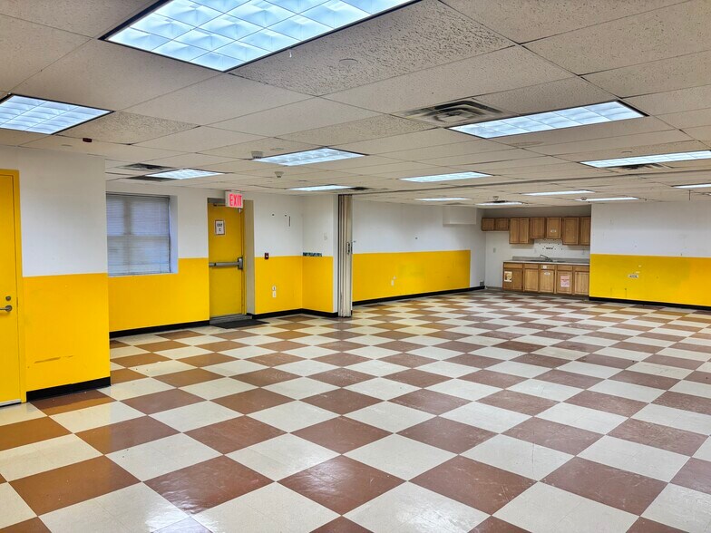 More Photos Of 810 E 152nd St, Bronx Apartments For Lease