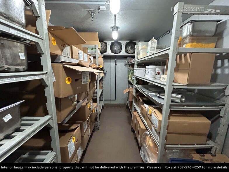 More Photos Of 1046 W Gladstone St, San Dimas Restaurant For Lease