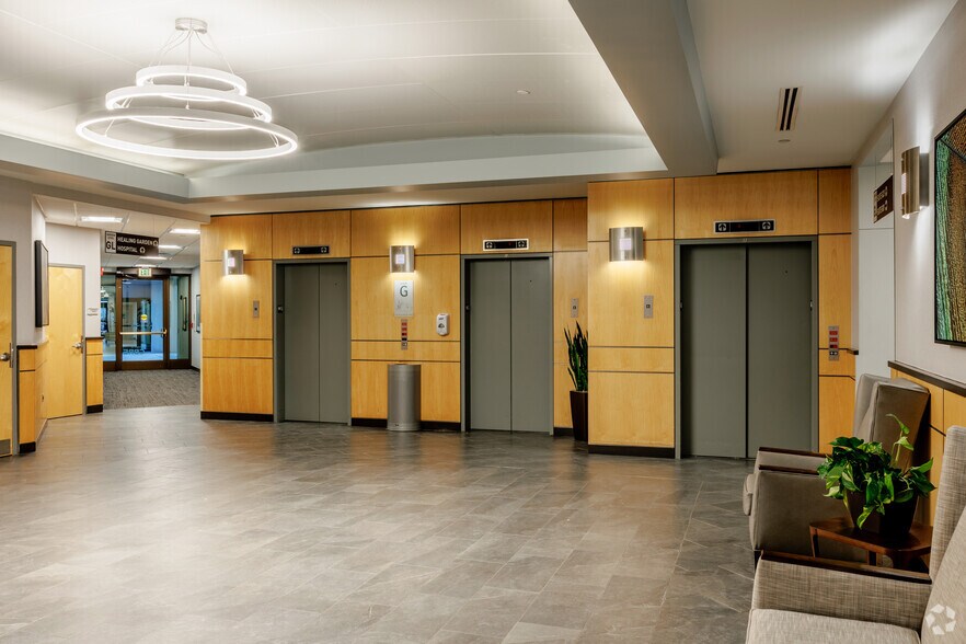 More Photos Of 10535 Park Meadows Blvd, Lone Tree Unknown For Lease