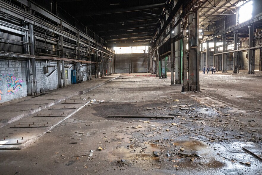 More Photos Of 2800 E Dunes Hwy, Gary Warehouse For Lease