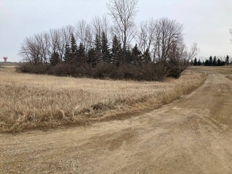 More Photos Of 2703 30th Ave NW, Minot Land For Sale