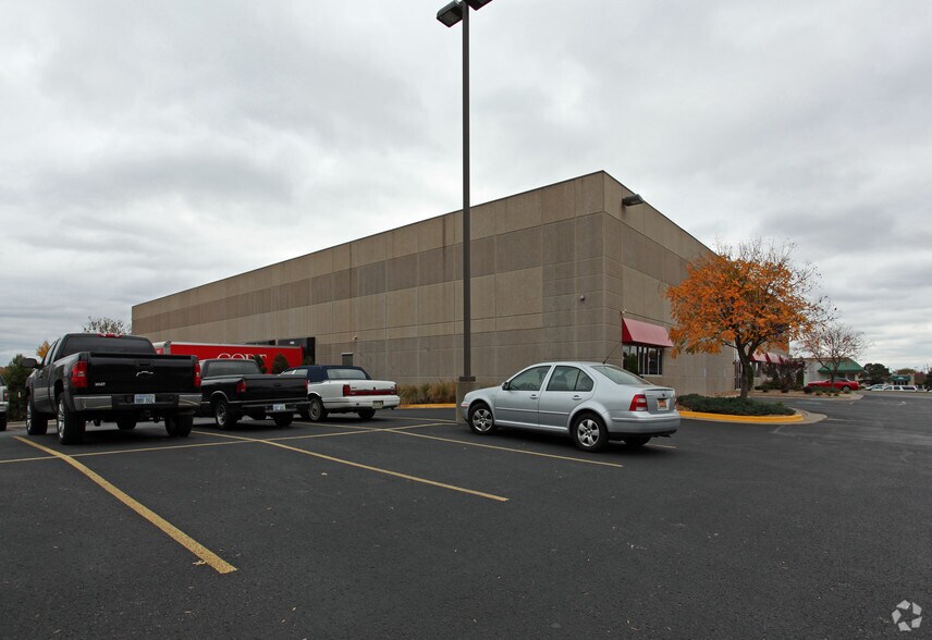 Primary Photo Of 9111 Quivira Rd, Overland Park Warehouse For Lease