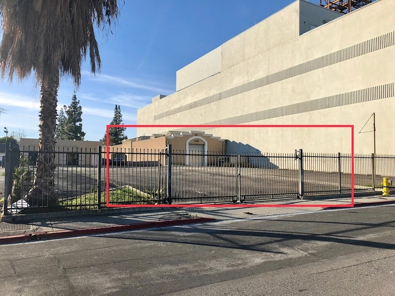 More Photos Of 157-159 N E St, San Bernardino Storefront Retail Office For Sale