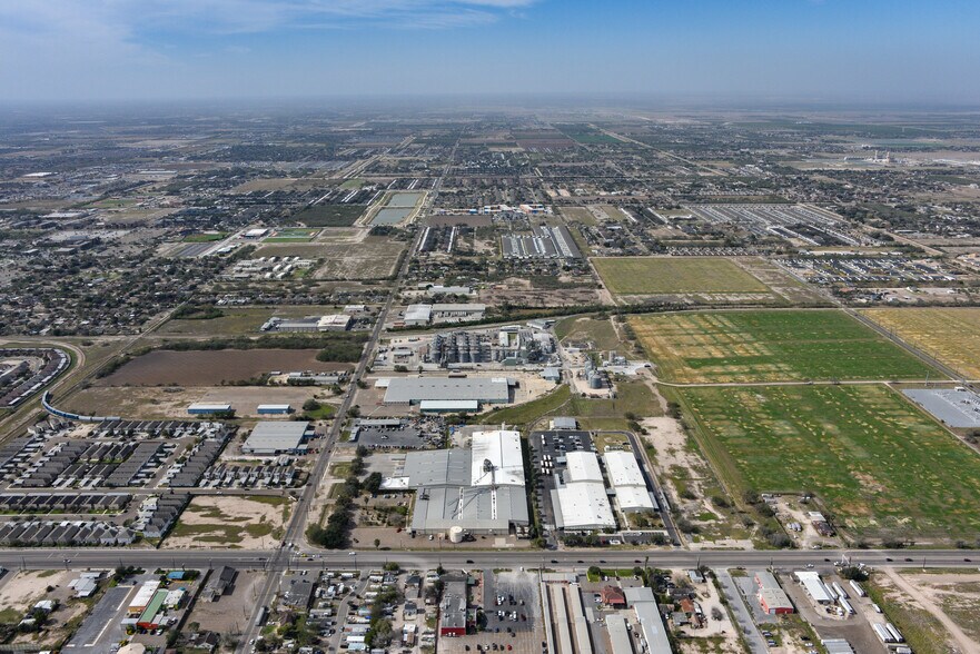 More Photos Of 1501 N Closner Blvd, Edinburg Manufacturing For Sale
