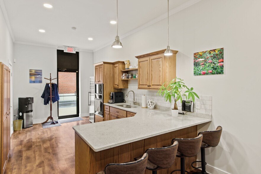 More Photos Of 114-116 E Main St, Penn Yan Storefront Retail Residential For Sale