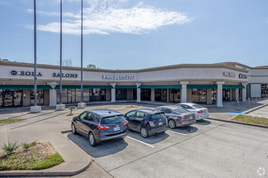 More Photos Of 4802-4930 Fairmont Pky, Pasadena General Retail For Sale