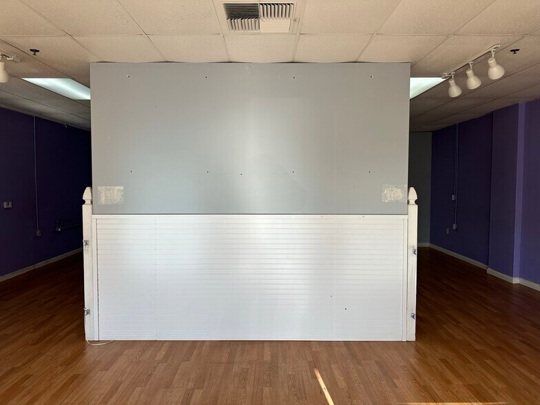 More Photos Of 241-249 W Pacheco Blvd, Los Banos Office For Lease