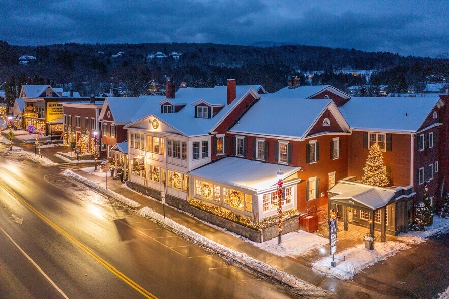 More Photos Of 18 Main St, Stowe Hotel For Sale