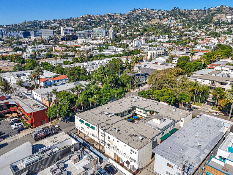 More Photos Of 8130 Norton Ave, West Hollywood Apartments For Sale