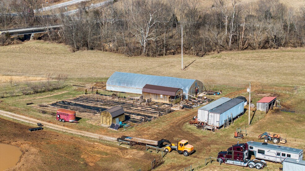 More Photos Of 5094 Frenchman Knob Rd Rd, Bonnieville Land For Sale