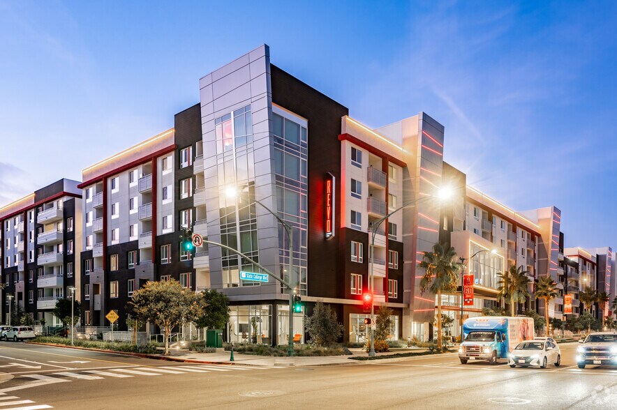 More Photos Of 1912 S Jacaranda St, Anaheim Apartments For Lease