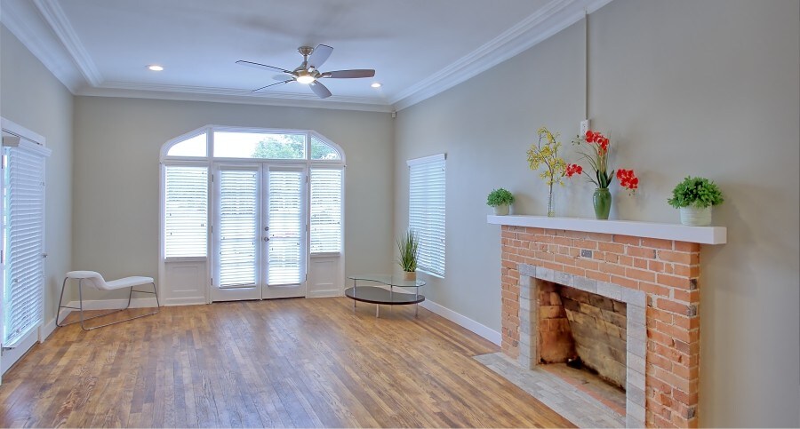 More Photos Of 131 W University Dr, Mesa Office Residential For Lease