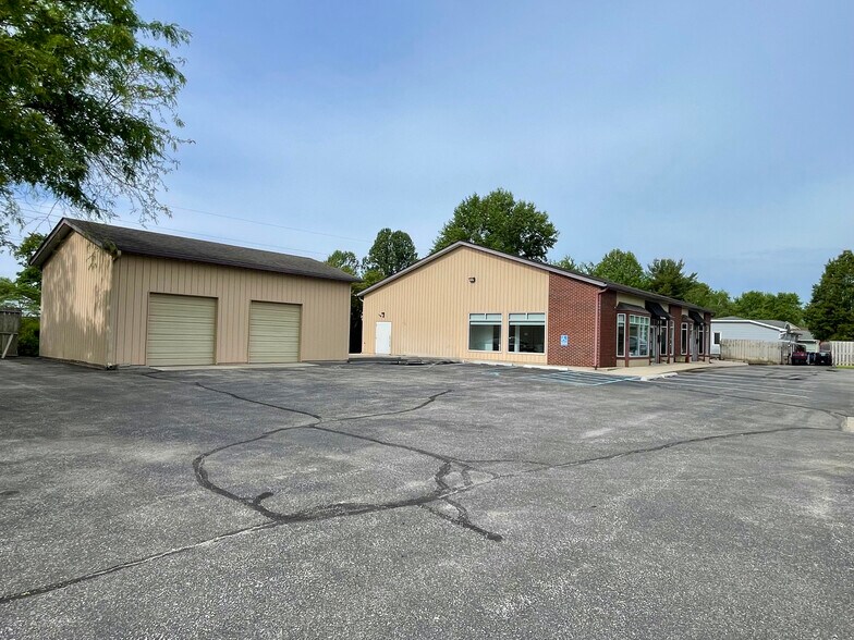 More Photos Of 3633 25th St, Columbus Storefront Retail Office For Sale