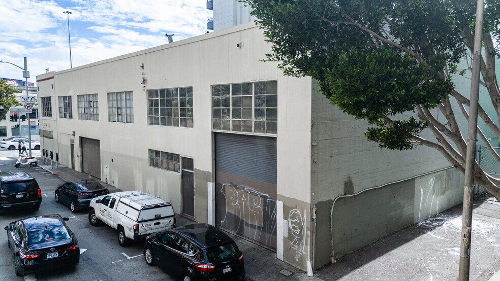 More Photos Of 650 Harrison St, San Francisco Flex For Sale