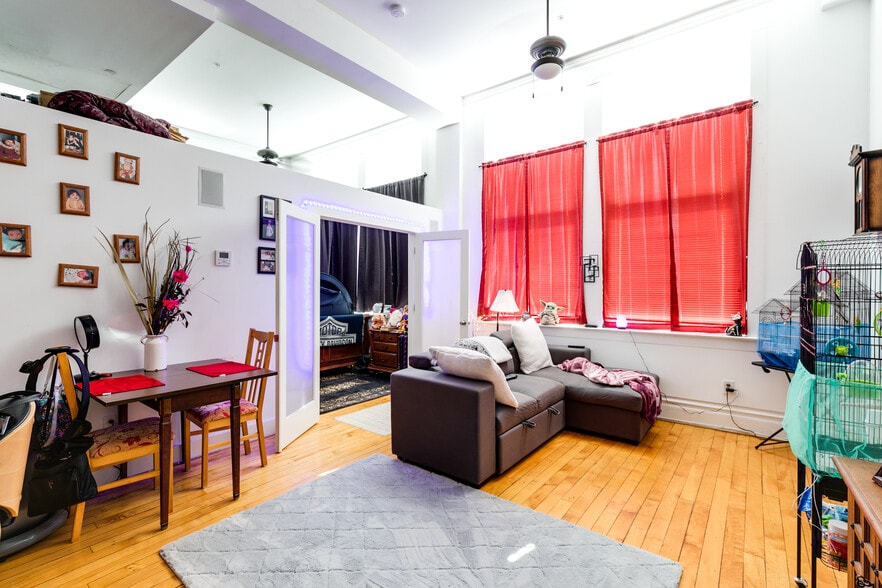 More Photos Of 141 E Wythe St, Petersburg Apartments For Sale