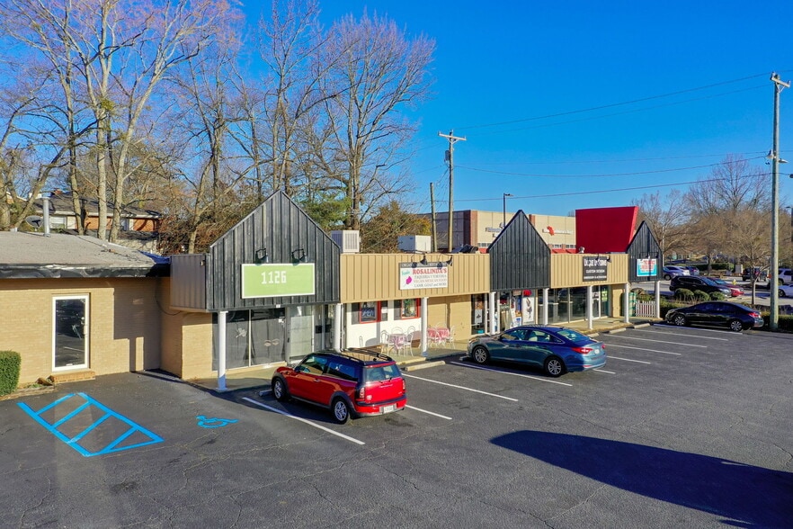More Photos Of 1122-1126 N Pleasantburg Dr, Greenville Freestanding For Lease