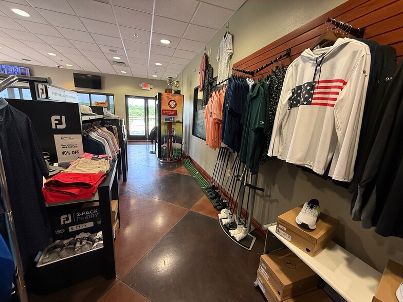 More Photos Of 10301 S 600 Rd, Miami Golf Course Driving Range For Sale