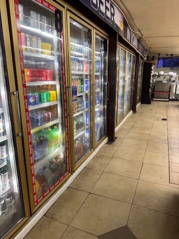 More Photos Of 527 S Sunrise Ave, Madera Freestanding For Sale