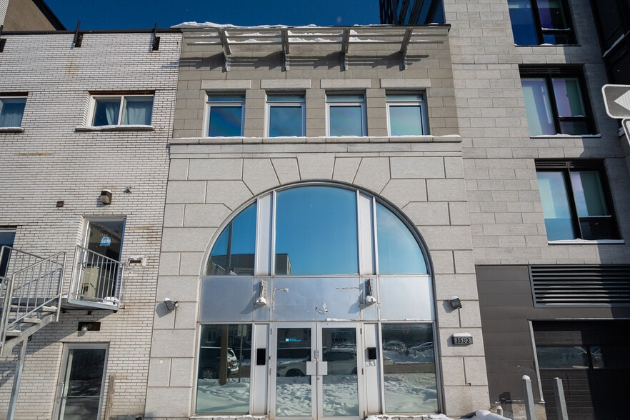 More Photos Of 1583 Rue Saint-Hubert, Montréal Storefront Retail Office For Sale