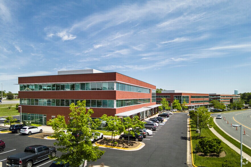 More Photos Of 3800 Fettler Park Dr, Dumfries Office For Lease