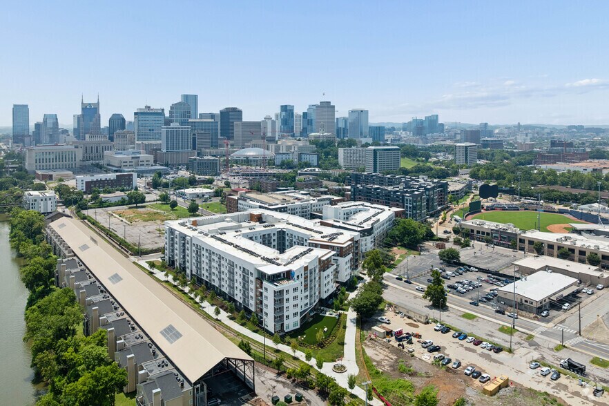 More Photos Of 912 2nd Ave N, Nashville Coworking Space